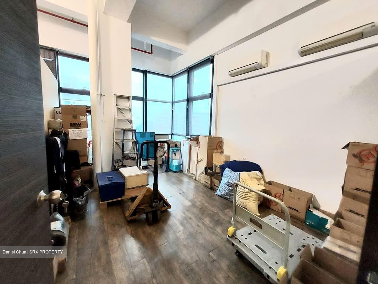 A'posh Bizhub (D27), Factory #541637951